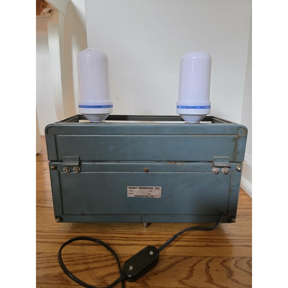 Repurposed Atompunk Troemer Scale Lamp Fallout Style Nuclear Warning Light LED - Picture 10 of 17